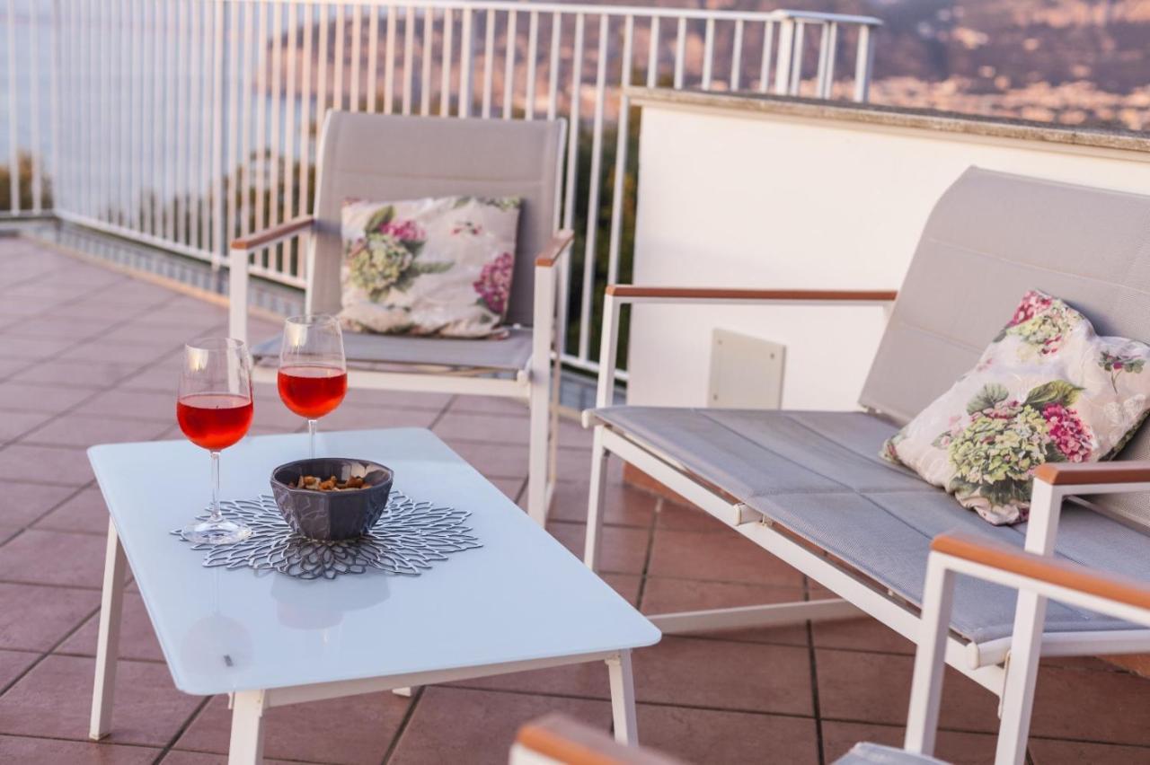הוילה סורנטו La Terrazza Sul Golfo מראה חיצוני תמונה