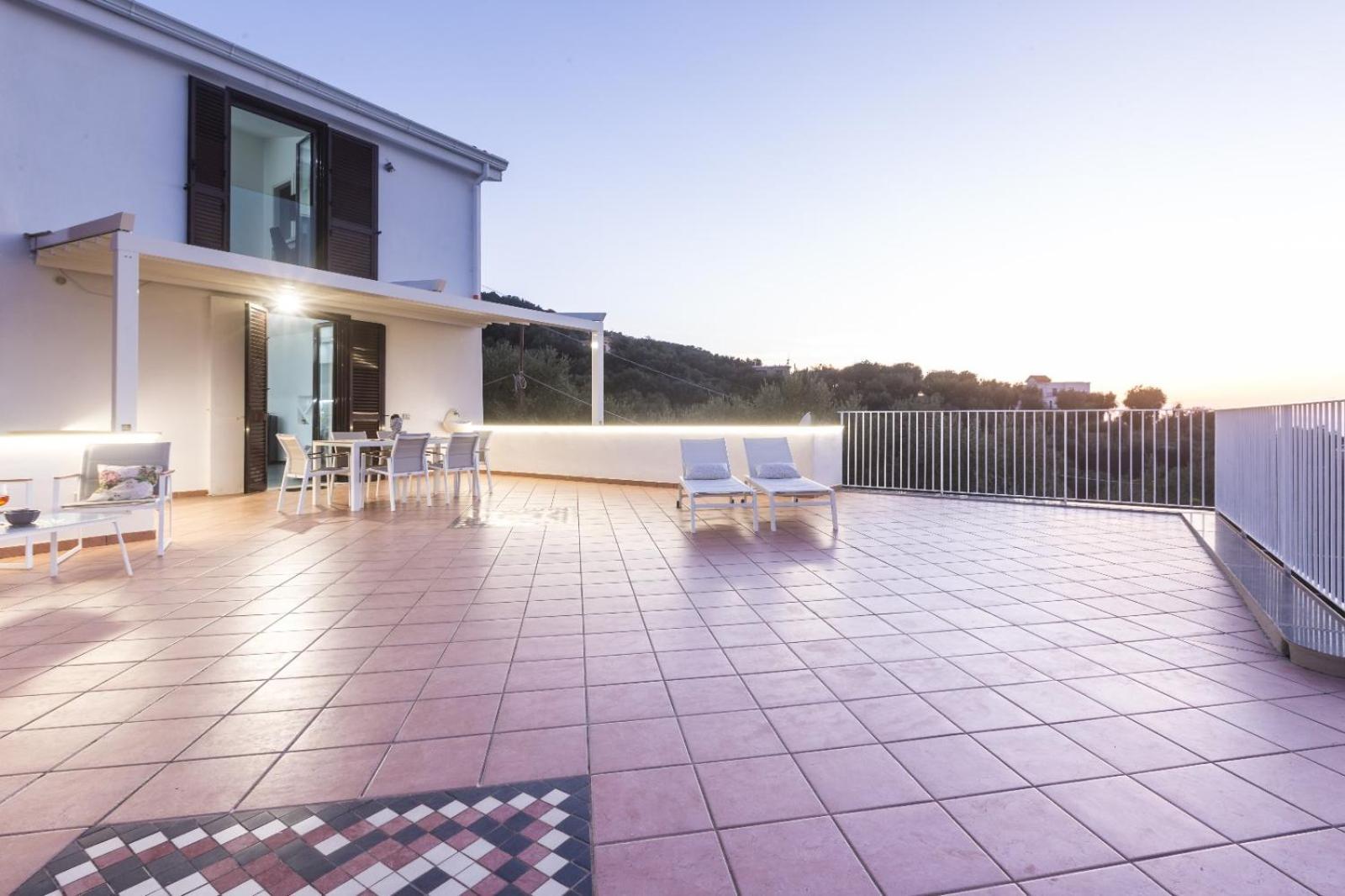 הוילה סורנטו La Terrazza Sul Golfo מראה חיצוני תמונה